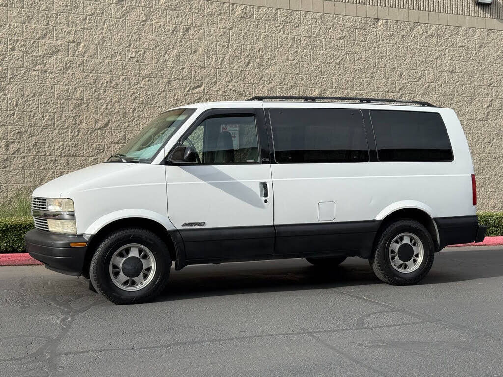 1997 CHEVROLET Astro Van