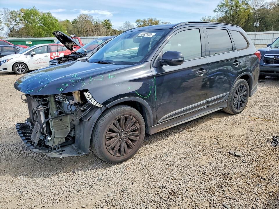 2020 MITSUBISHI Outlander