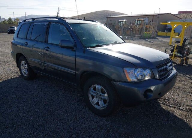 2003 TOYOTA Highlander