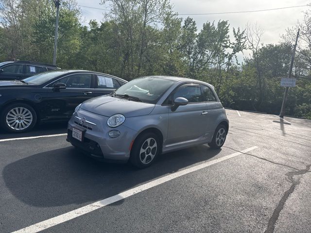 2017 FIAT 500