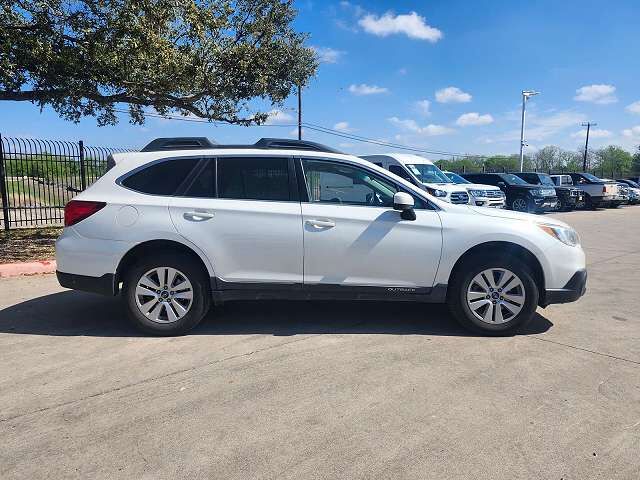2016 SUBARU Outback