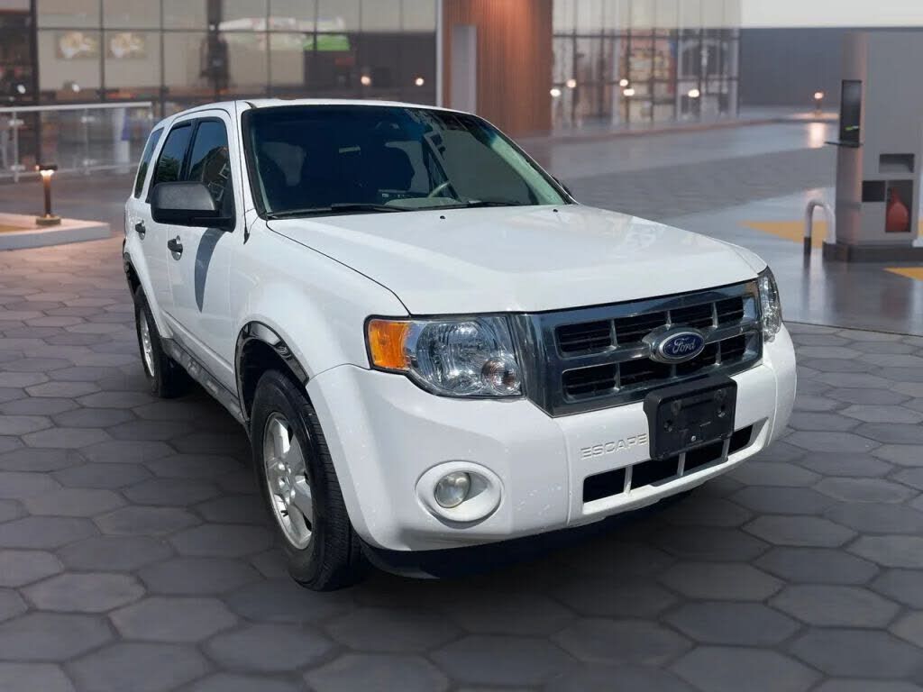 2009 FORD Escape