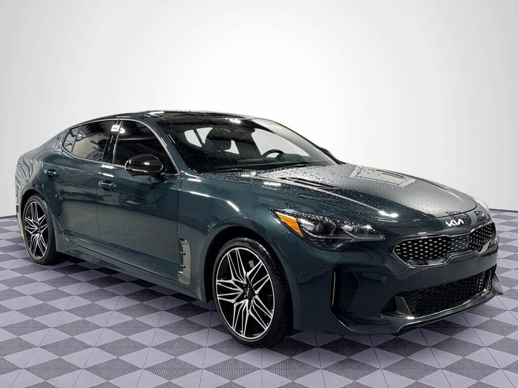 2023 KIA Stinger