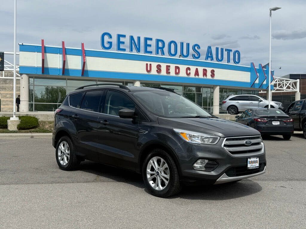2018 FORD Escape