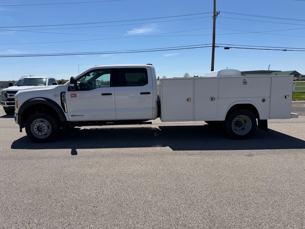 2024 FORD F-550