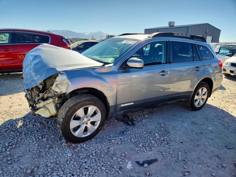 2011 SUBARU Outback