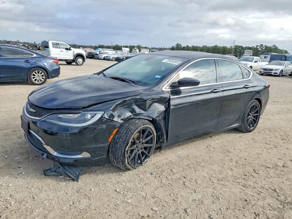 2015 CHRYSLER 200