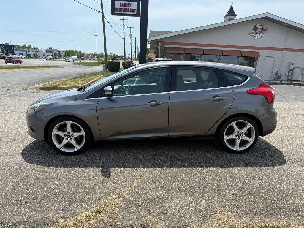 2013 FORD Focus