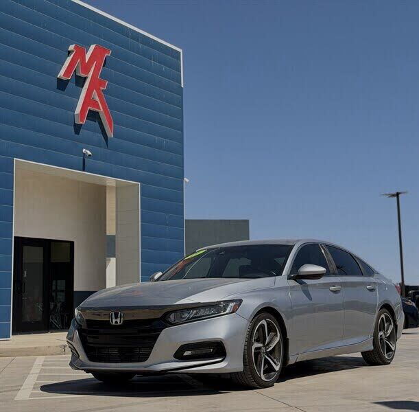 2019 HONDA Accord