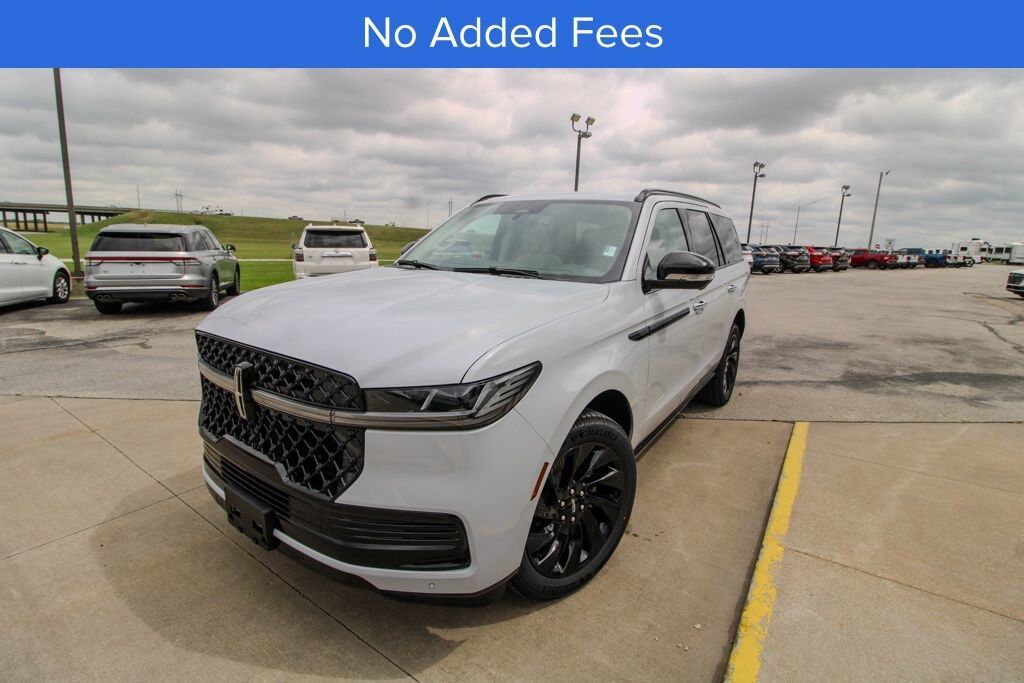 2026 LINCOLN Navigator