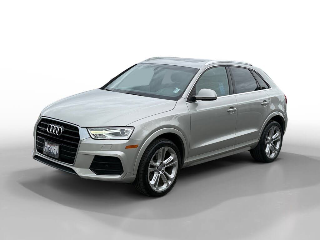 2016 AUDI Q3