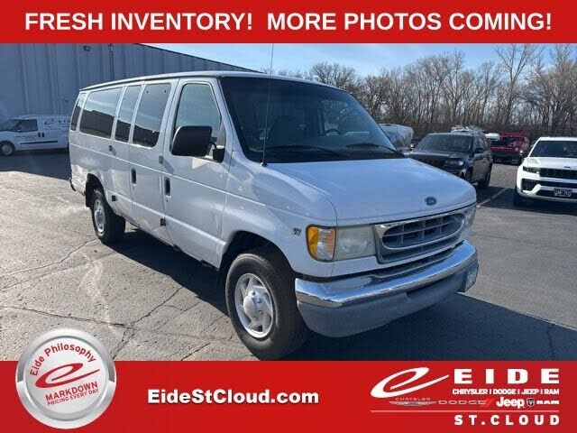 2001 FORD E-350