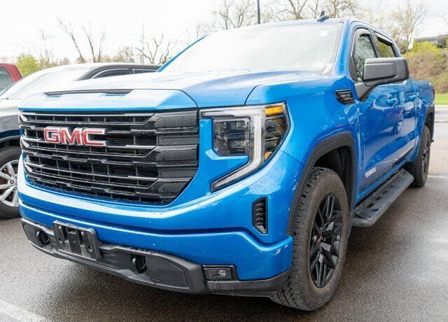 2023 GMC Sierra