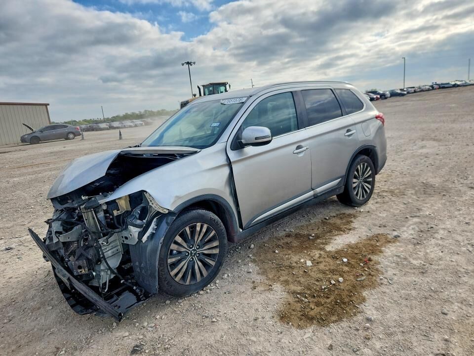 2020 MITSUBISHI Outlander