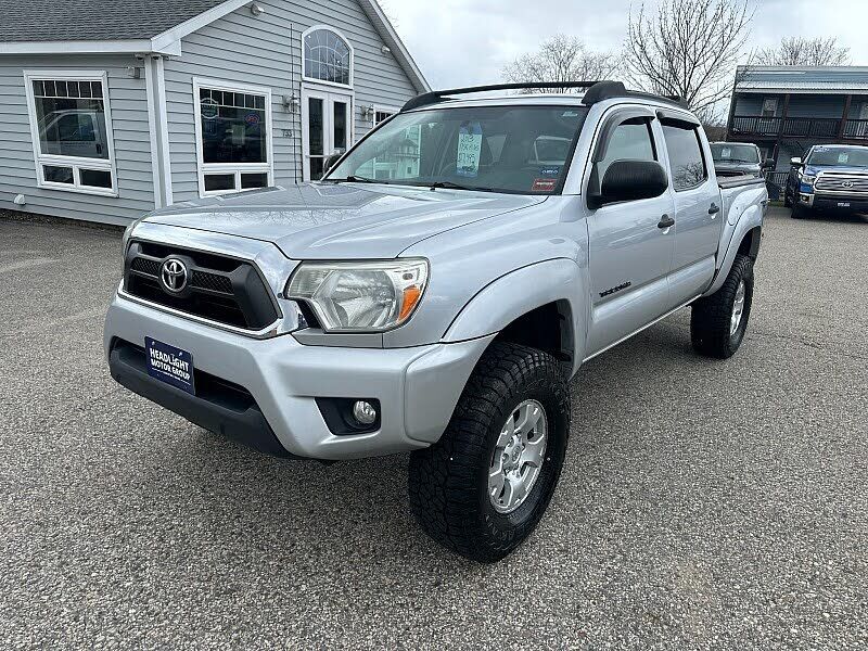 2013 TOYOTA Tacoma