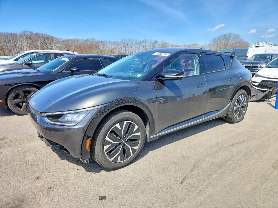 2023 KIA EV6