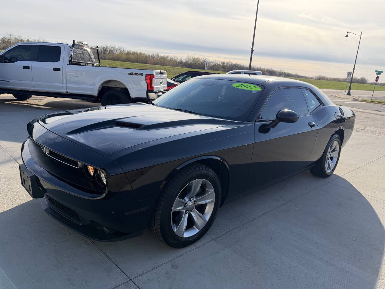 2017 DODGE Challenger