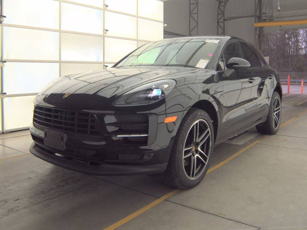 2021 PORSCHE Macan