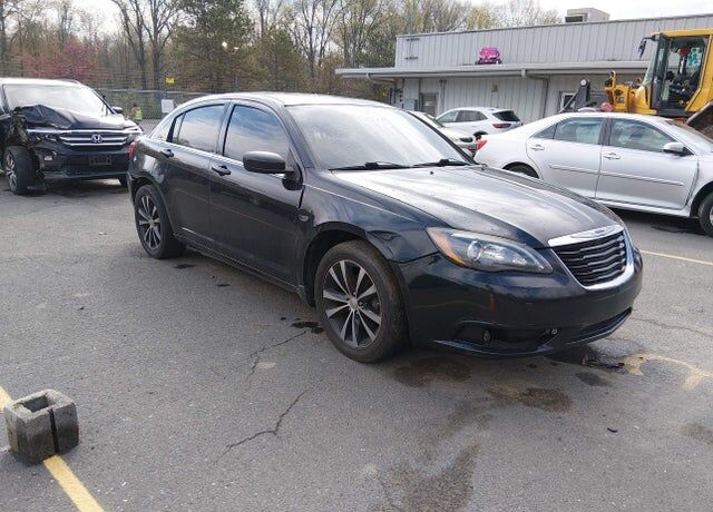 2012 CHRYSLER 200