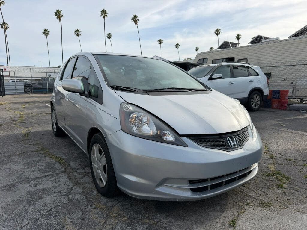 2012 HONDA Fit