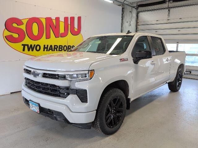 2024 CHEVROLET Silverado