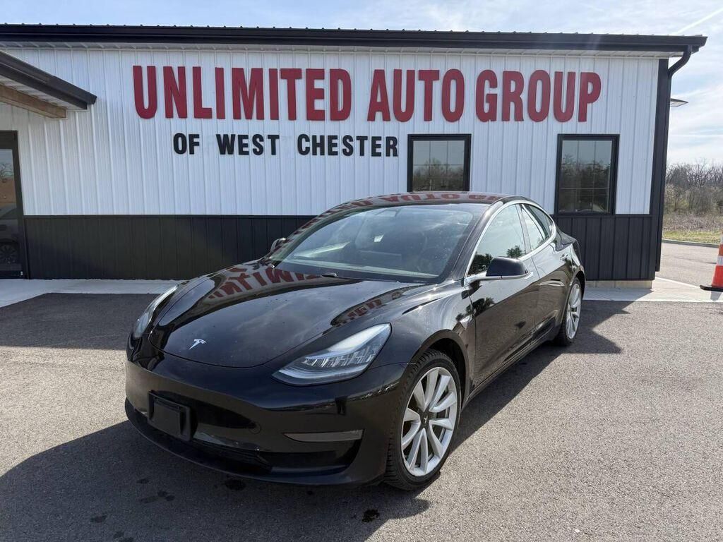 2018 TESLA Model 3