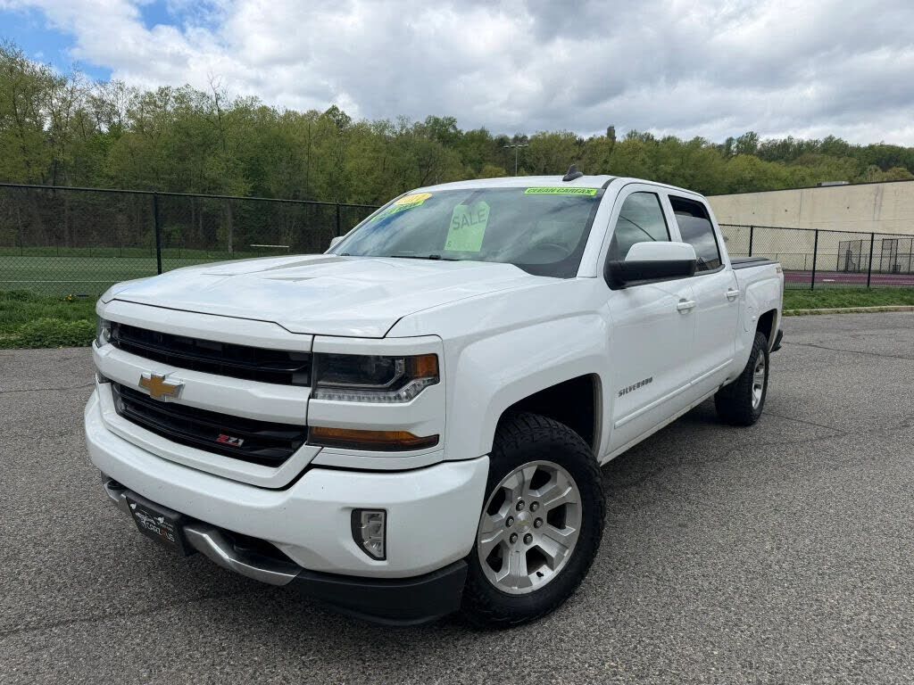 2017 CHEVROLET Silverado