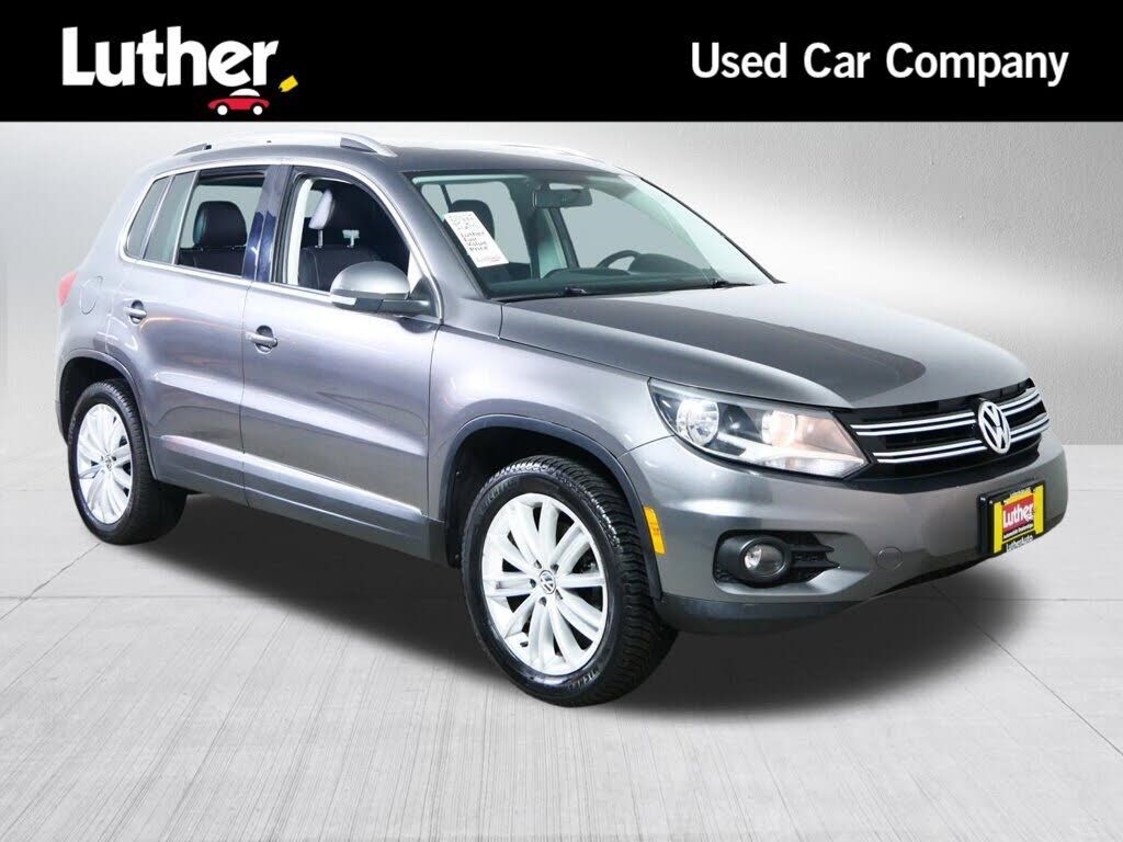 2014 VOLKSWAGEN Tiguan