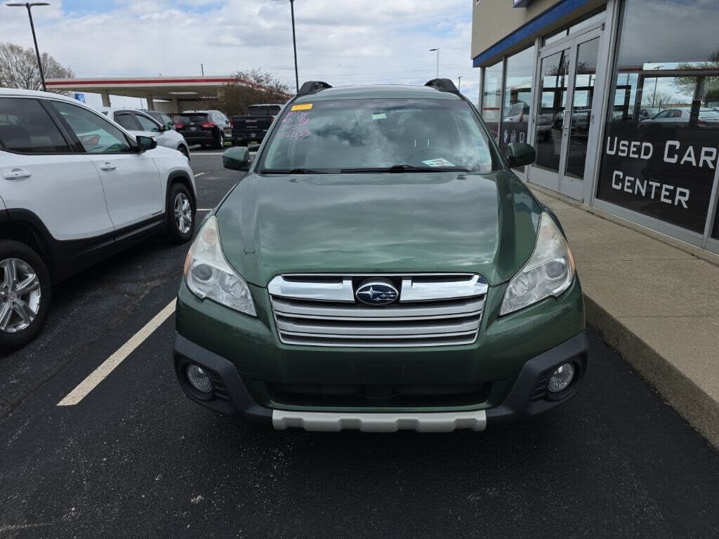 2014 SUBARU Outback