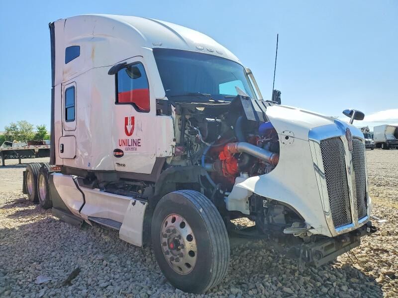 2025 KENWORTH T680