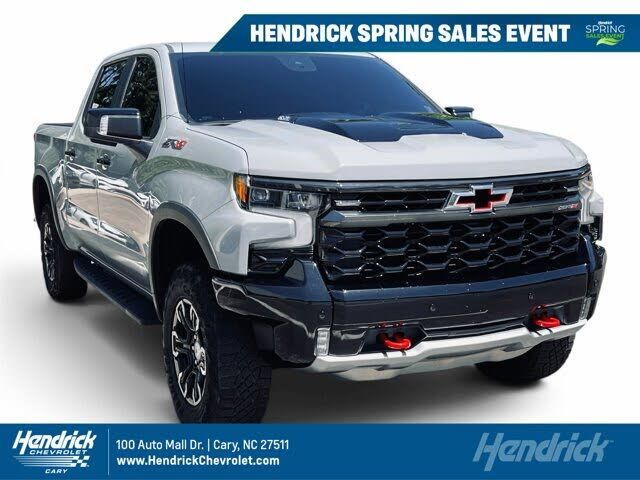 2025 CHEVROLET Silverado