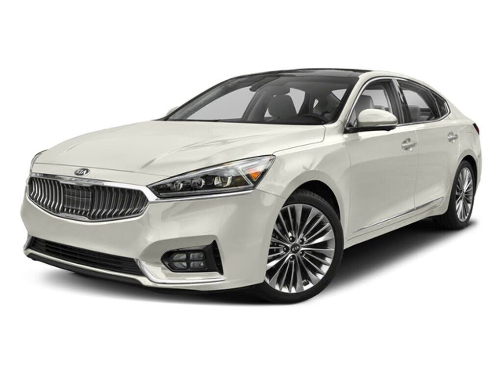 2017 KIA Cadenza