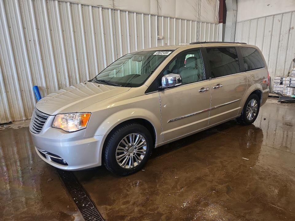 2014 CHRYSLER Town and Country