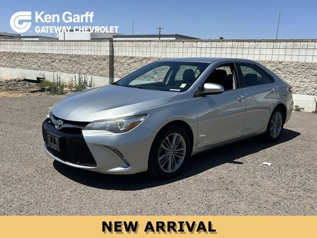 2015 TOYOTA Camry