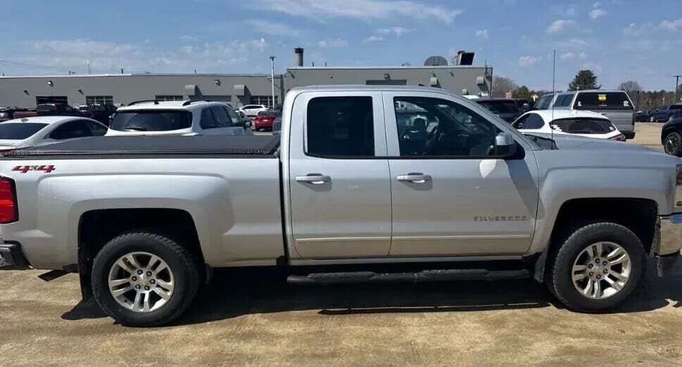 2018 CHEVROLET Silverado