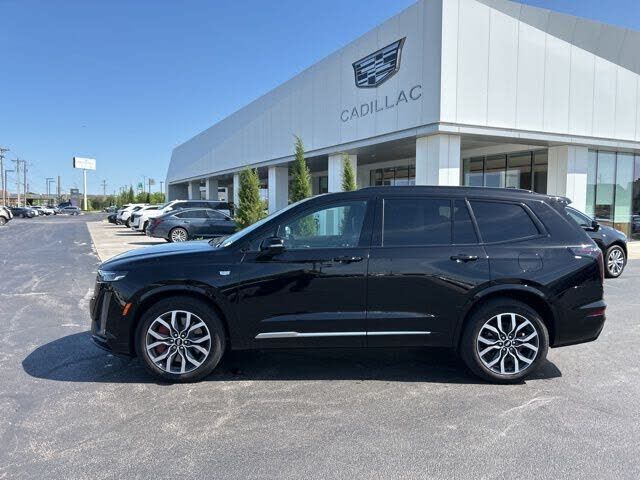 2024 CADILLAC XT6