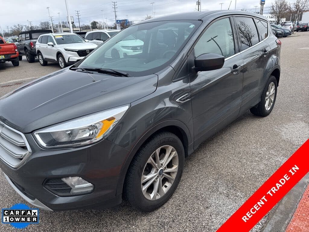2019 FORD Escape