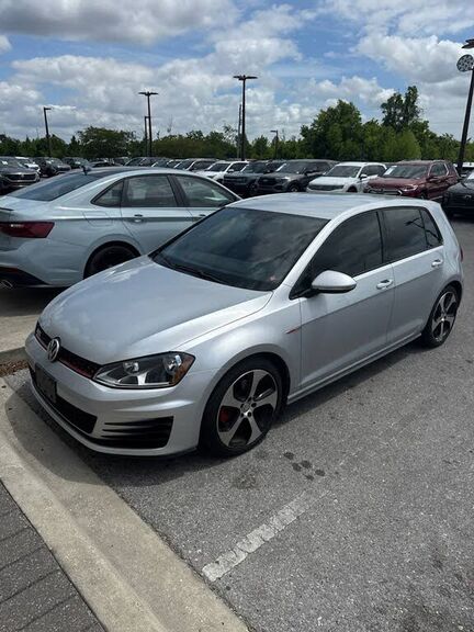 2017 VOLKSWAGEN Golf GTI
