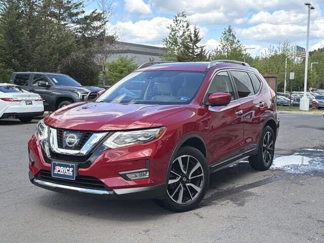2017 NISSAN Rogue