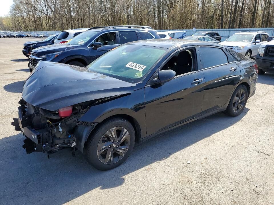 2022 HYUNDAI Elantra