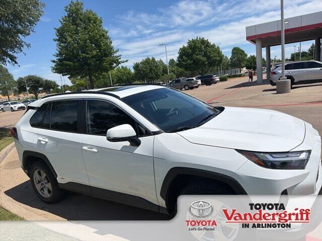 2022 TOYOTA RAV4