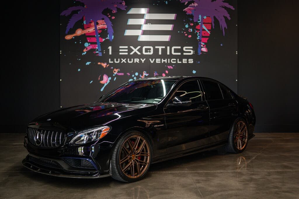 2017 MERCEDES-BENZ C-Class