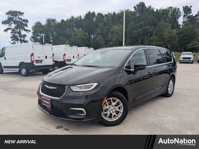 2024 CHRYSLER Pacifica