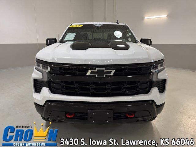 2025 CHEVROLET Silverado