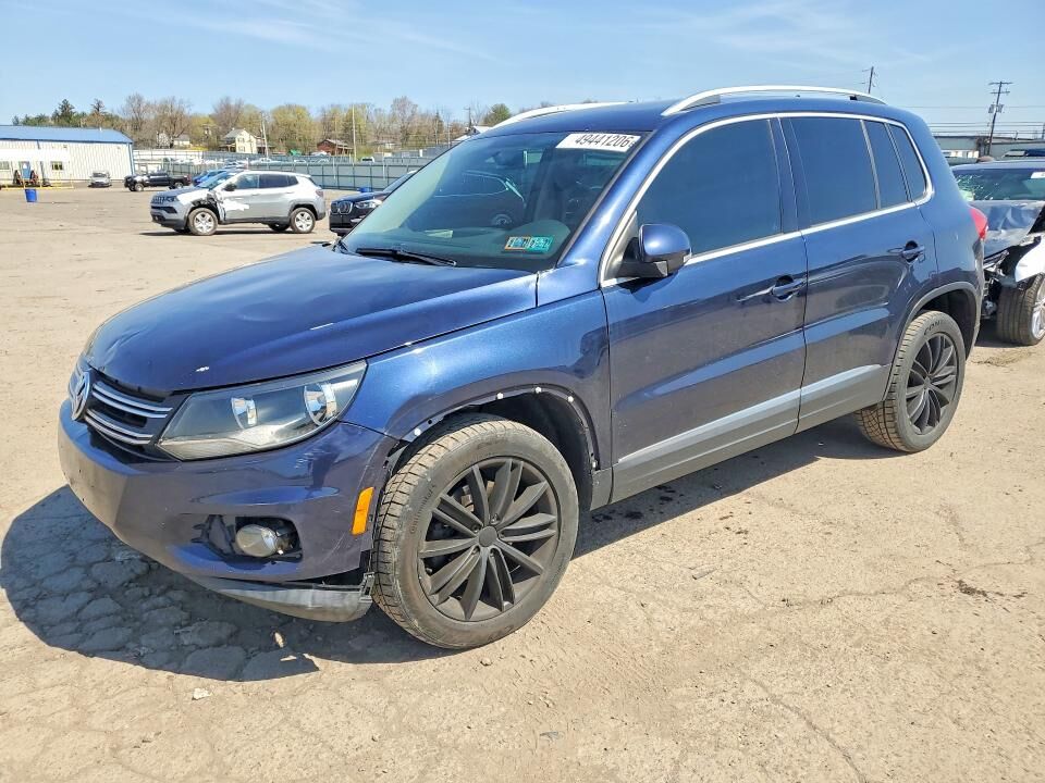 2012 VOLKSWAGEN Tiguan