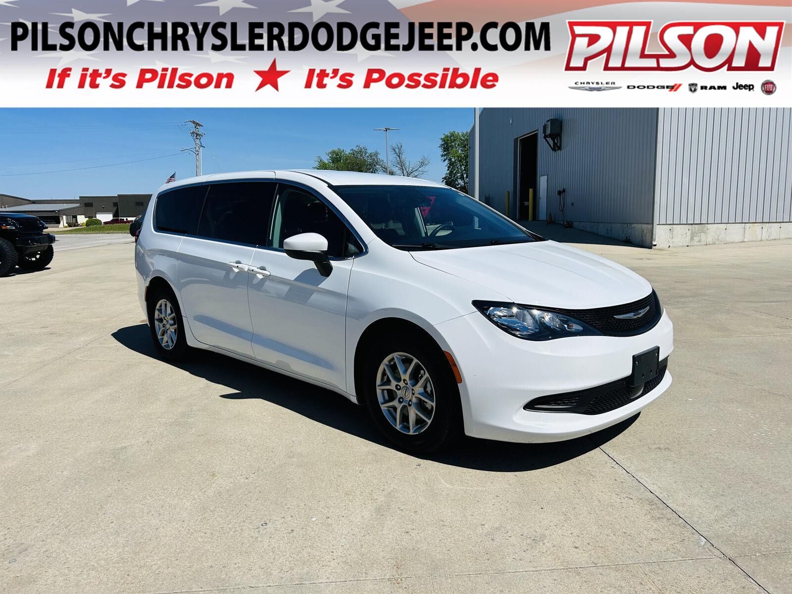 2023 CHRYSLER Voyager