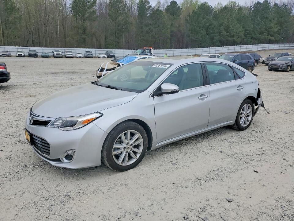 2014 TOYOTA Avalon