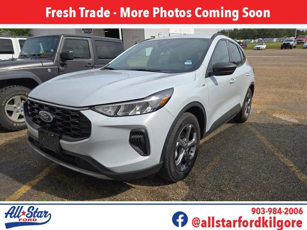 2025 FORD Escape