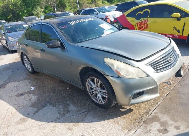 2012 INFINITI G37