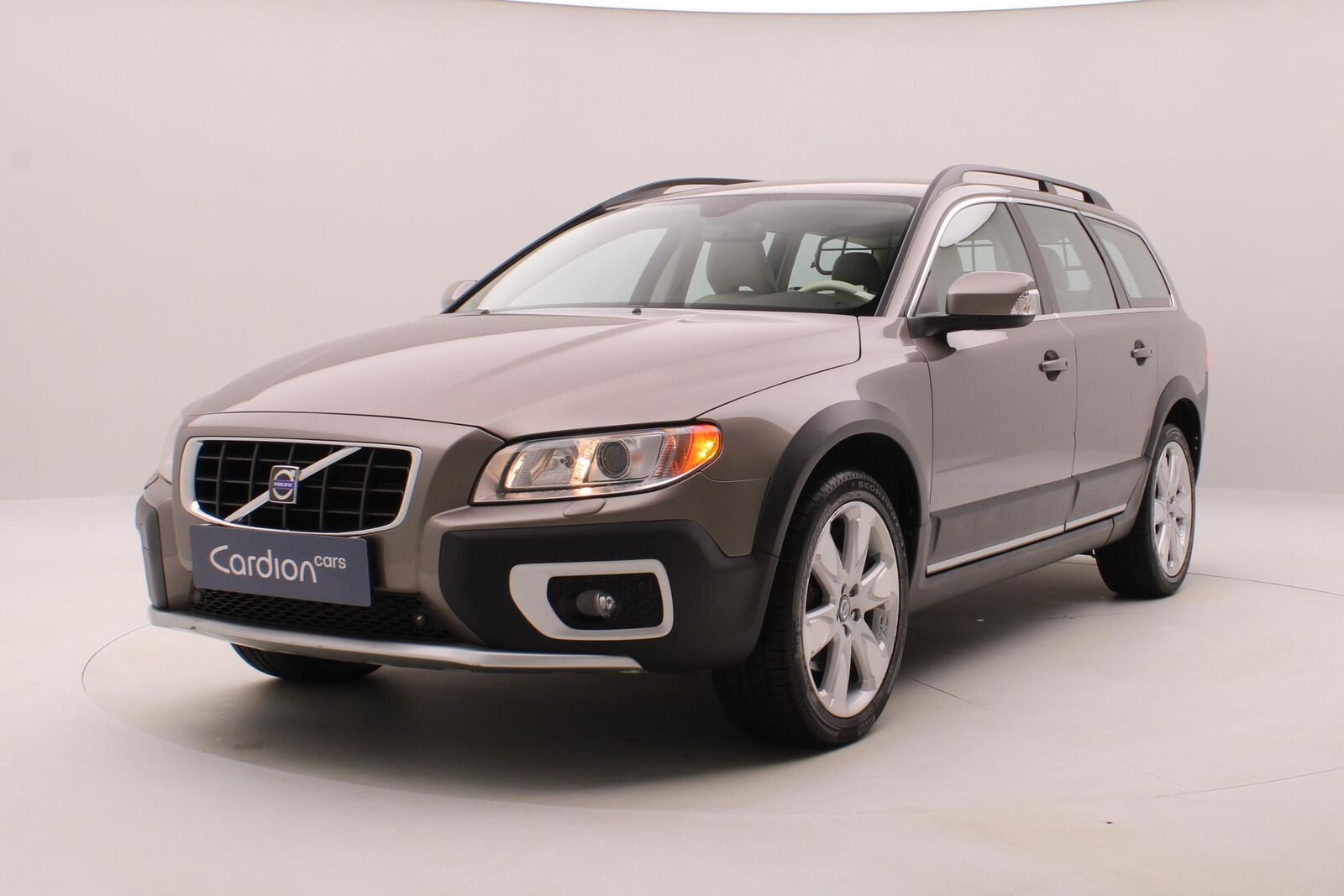 2009 VOLVO XC70